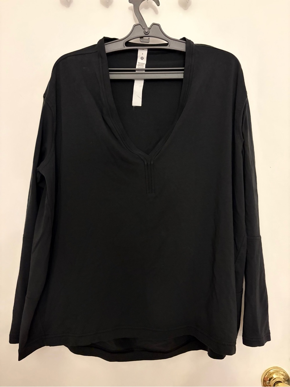 Lululemon Back In Action V-Neck Long-Sleeve Shirt